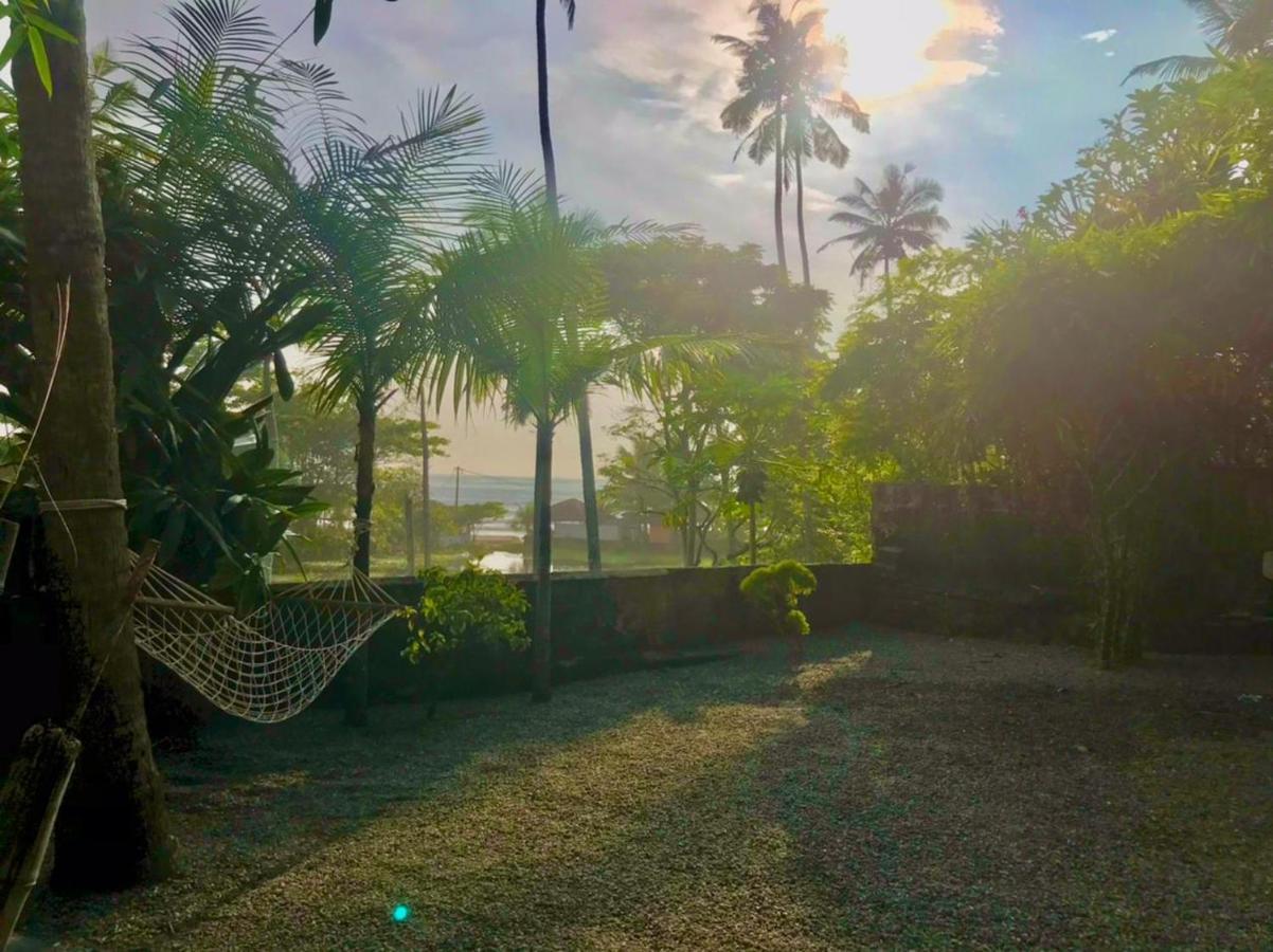 Petit Ana Beach Retreat Varkala Bagian luar foto